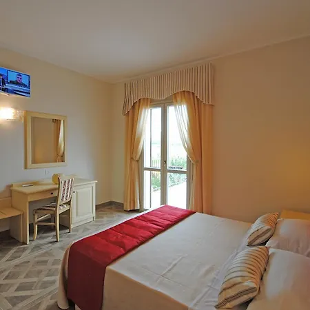 Hotell Il Salice Civitella Del Tronto