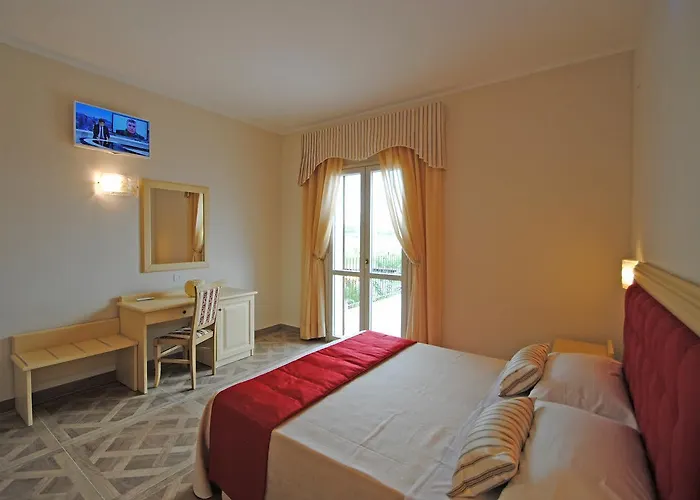 酒店 Il Salice 奇维泰拉-德尔特龙托