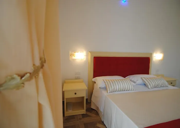 Il Salice 酒店 奇维泰拉-德尔特龙托